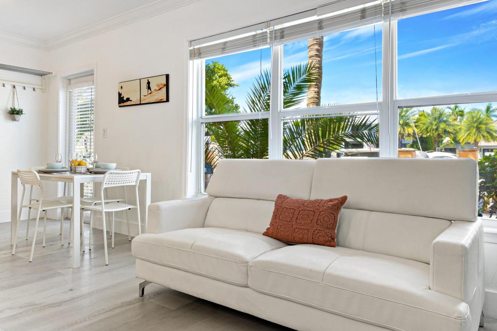 Las Olas Blvd Exclusive Apt With Waterview Форт-Лодердейл Экстерьер фото