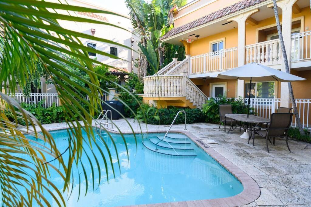 Las Olas Blvd Exclusive Apt With Waterview Форт-Лодердейл Экстерьер фото
